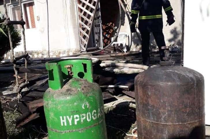 Explozie iminentă, evitată prin intervenția pompierilor, la Puchenii Mari