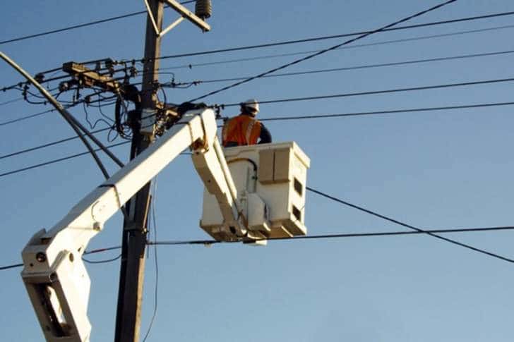 4.428 de consumatori din Prahova nu aveau energie electrică nici la ora 10.00