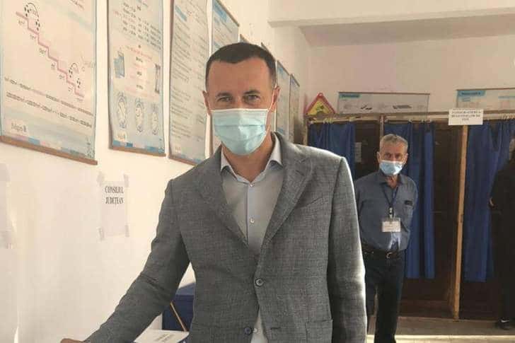 Iulian Dumitrescu, validat în funcția de președinte al Consiliului Județean Prahova