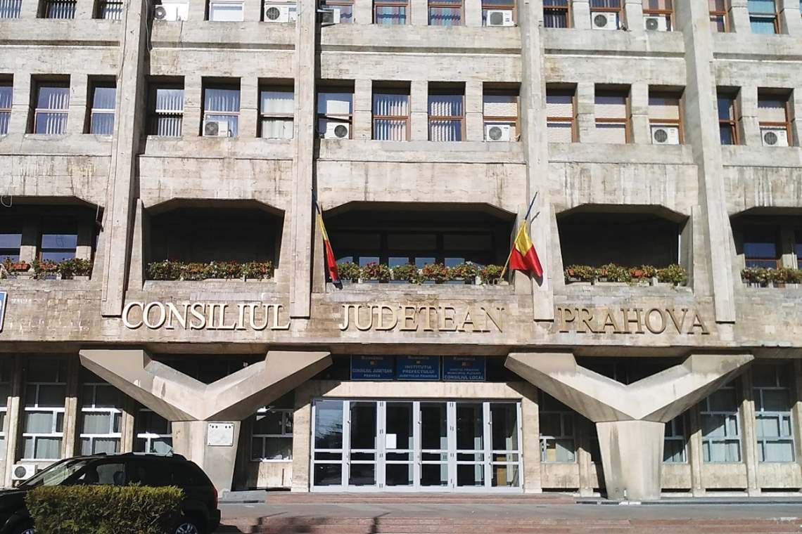 Avalanșă de procese împotriva Consiliului Județean Prahova!