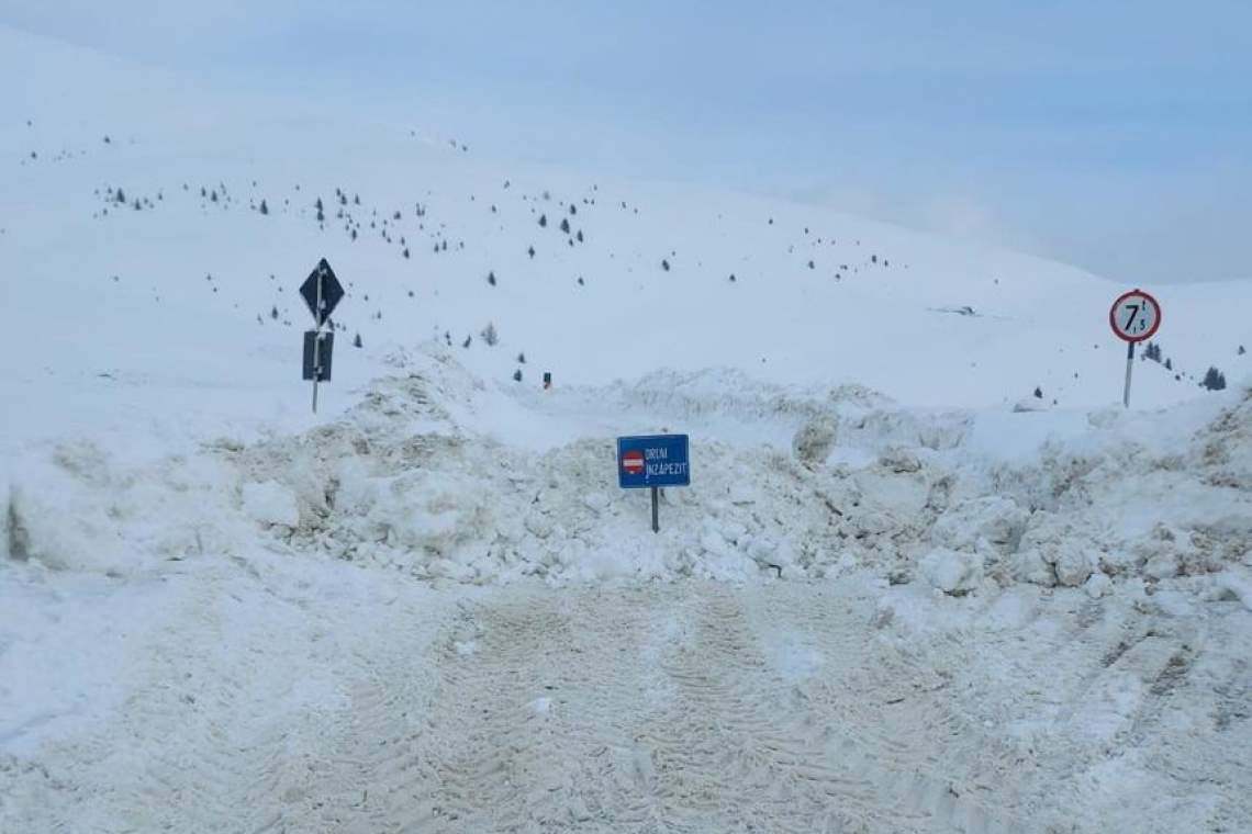 Transbucegi a fost închis din nou, din cauza vremii nefavorabile