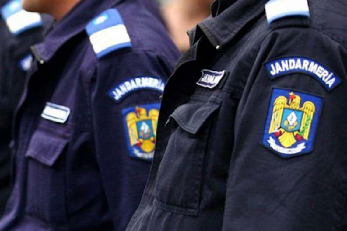 O femeie care trebuia să fie în carantină, depistată de jandarmi în zona Ploiești Shopping City