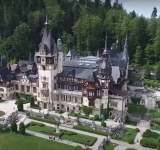 Două dintre cele 13 terase ale Castelului Peleș vor fi restaurate și consolidate