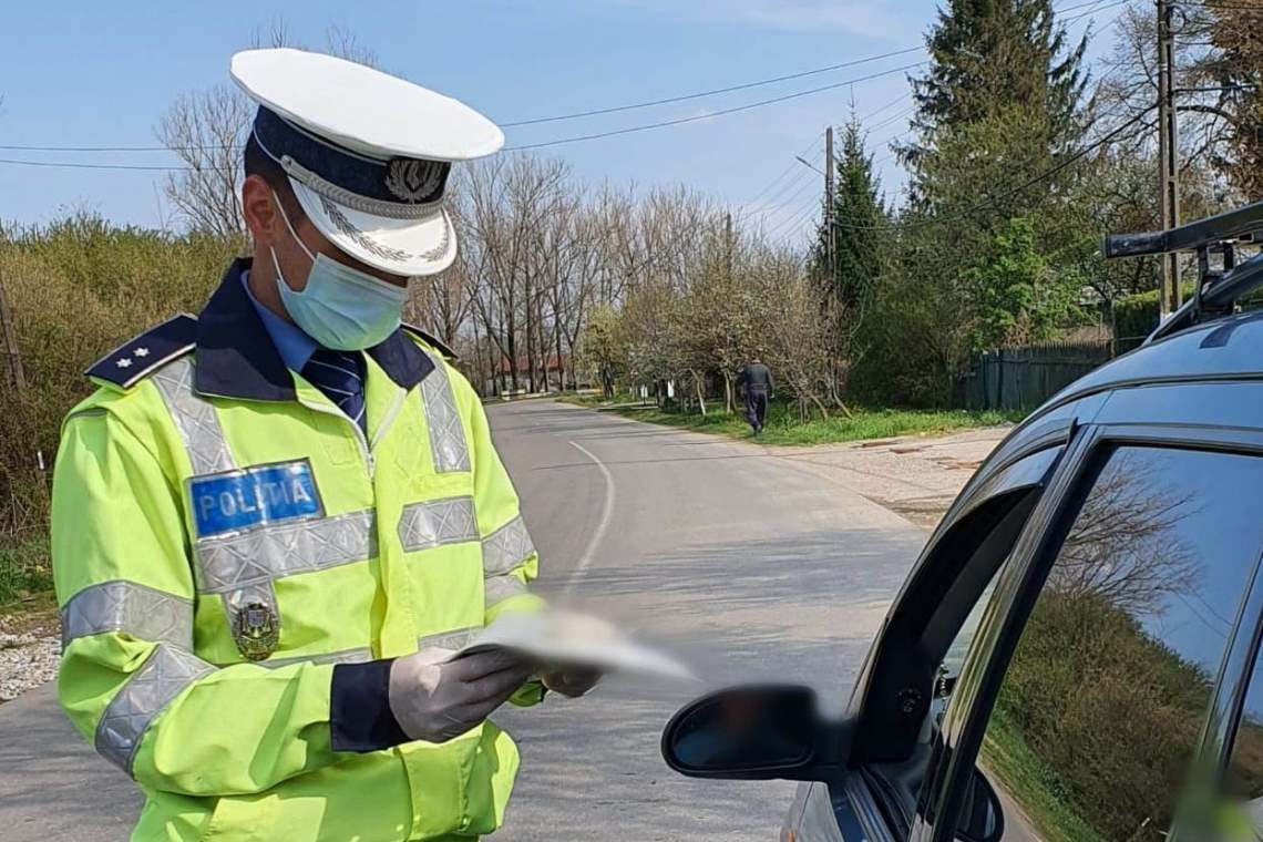 Polițiștii de la Rutieră, cu ochii pe vitezomanii și bețivii din traficul rural