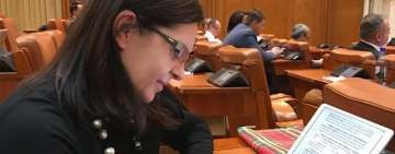 Adriana Săftoiu, fost deputat PNL: “Să facem o negociere. Nu mai contribuim la fondul de pensii și ne descurcăm cum putem după 75 de ani“