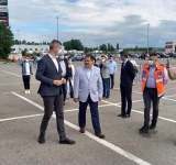 Barna, la centrul de vaccinare drive-thru din parcarea Ploiești Shopping City