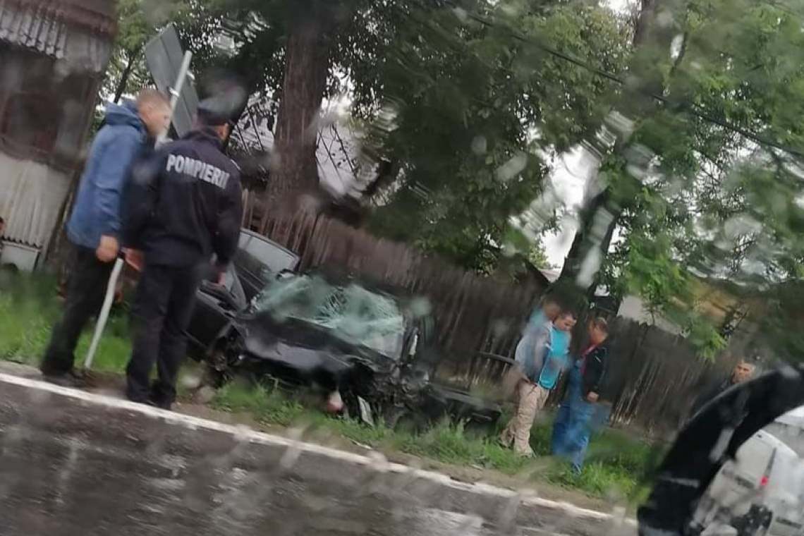 ISU Prahova: Trei răniți în accidentul de pe DN1A 