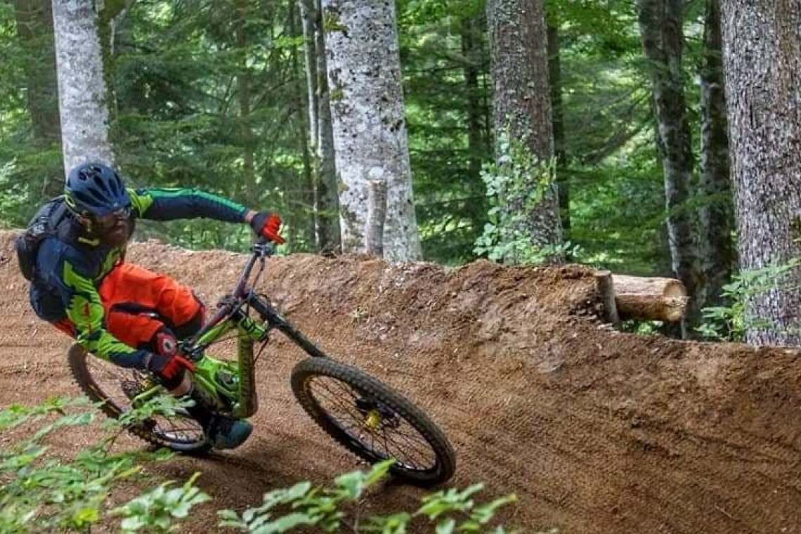 Azuga, raiul traseelor de mountain bike din România