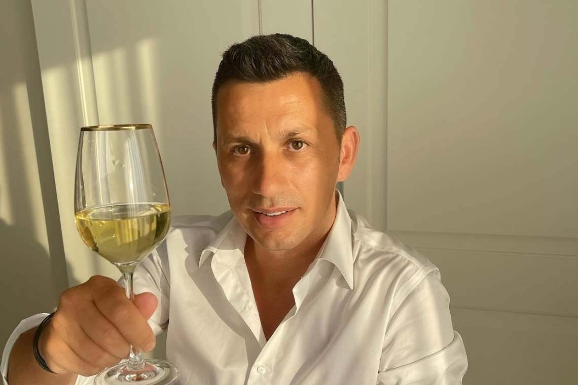 Flick “Domnul Rimă” a compus o poezioară-pamflet despre apa din Câmpina, orașul său natal