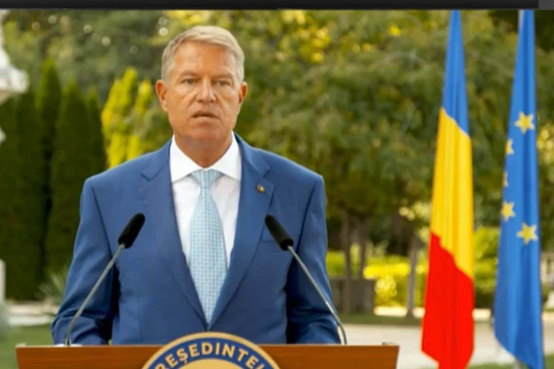 Iohannis face apel la părinți și profesori să se vaccineze “dacă le pasă de viitorul copiilor”!