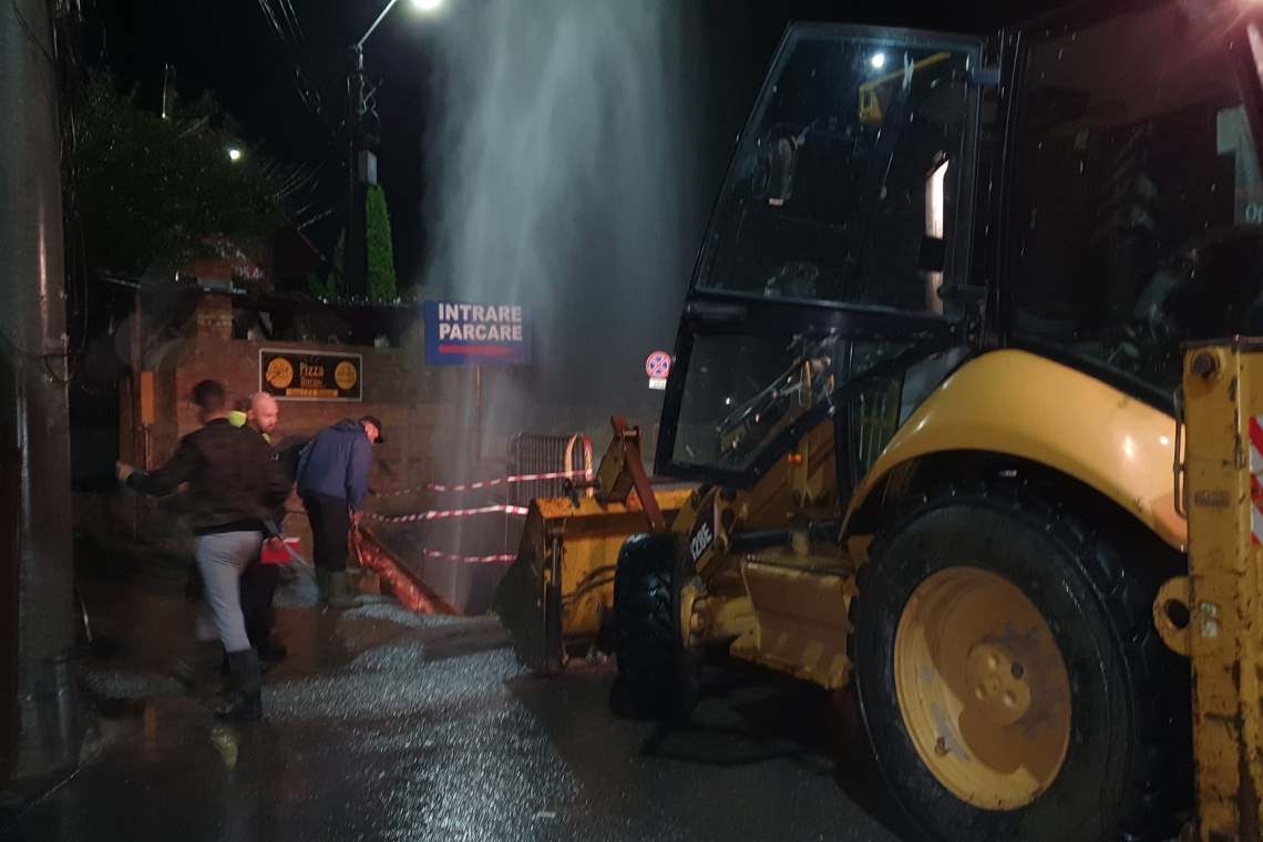 Restricții la furnizarea apei în orașele de pe Valea Prahovei, din cauza turbidității