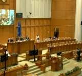 Scandal în Parlamentul României, la ședința pentru citirea textului moțiunii