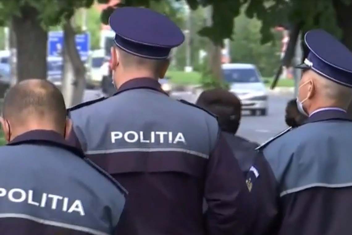 Nu ai tatuaje, ai peste 18 ani și îndeplinești condițiile prevăzute de lege? Fă-te ajutor de șef de post, în Prahova!