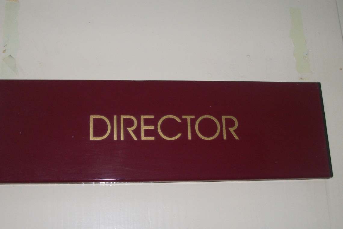 Lista posturilor vacante de directori și directori adjuncți în școlile din Prahova