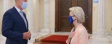 Iohannis și Cîțu, cu Ursula la plimbare, de la un palat la altul! Noi cu ce ne alegem?