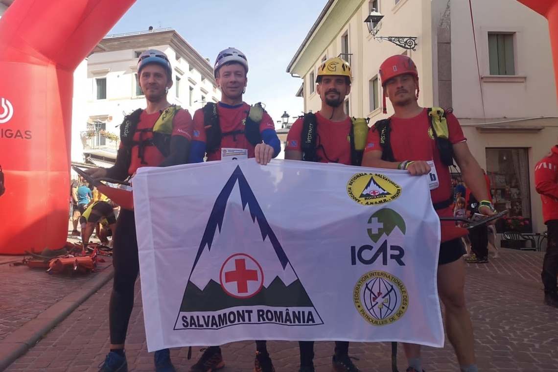 Video/ Salvamontiștii prahoveni, printre cele mai bune echipe de salvare montană, la finalul unei competiții europene din Munții Dolomiți
