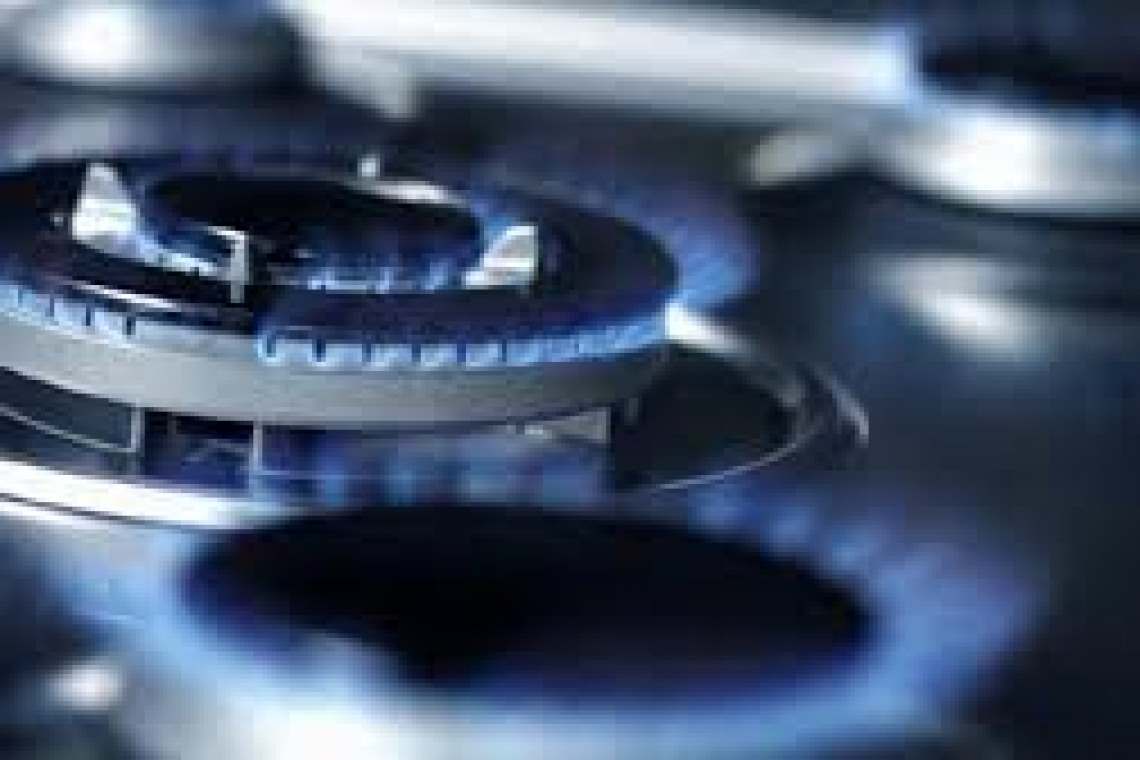 Furnizori de gaze naturale, amendați pentru nerespectarea obligațiilor față de clienți. Află cuantumul amenzilor!