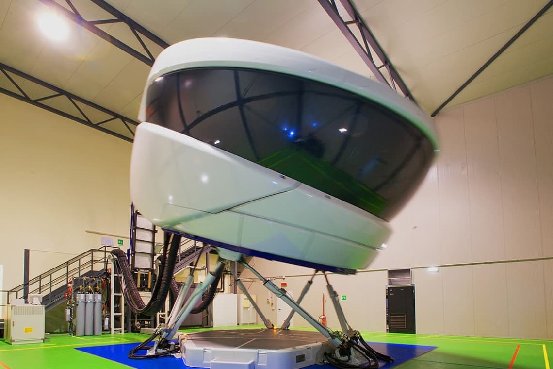 Centru de cercetare și de instruire a piloților, unicat în România, la câțiva kilometri de Ploiești!