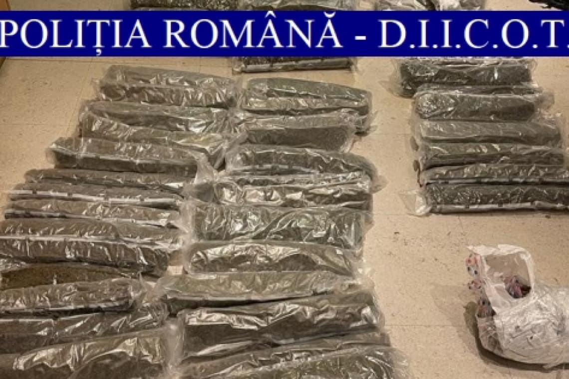 Zeci de kilograme de droguri, aduse din Spania, prin curier