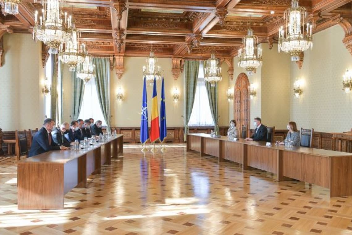 După negocierile cu PSD, PNL și UDMR, Iohannis l-a desemnat premier pentru a doua oară pe Nicolae Ionel Ciucă