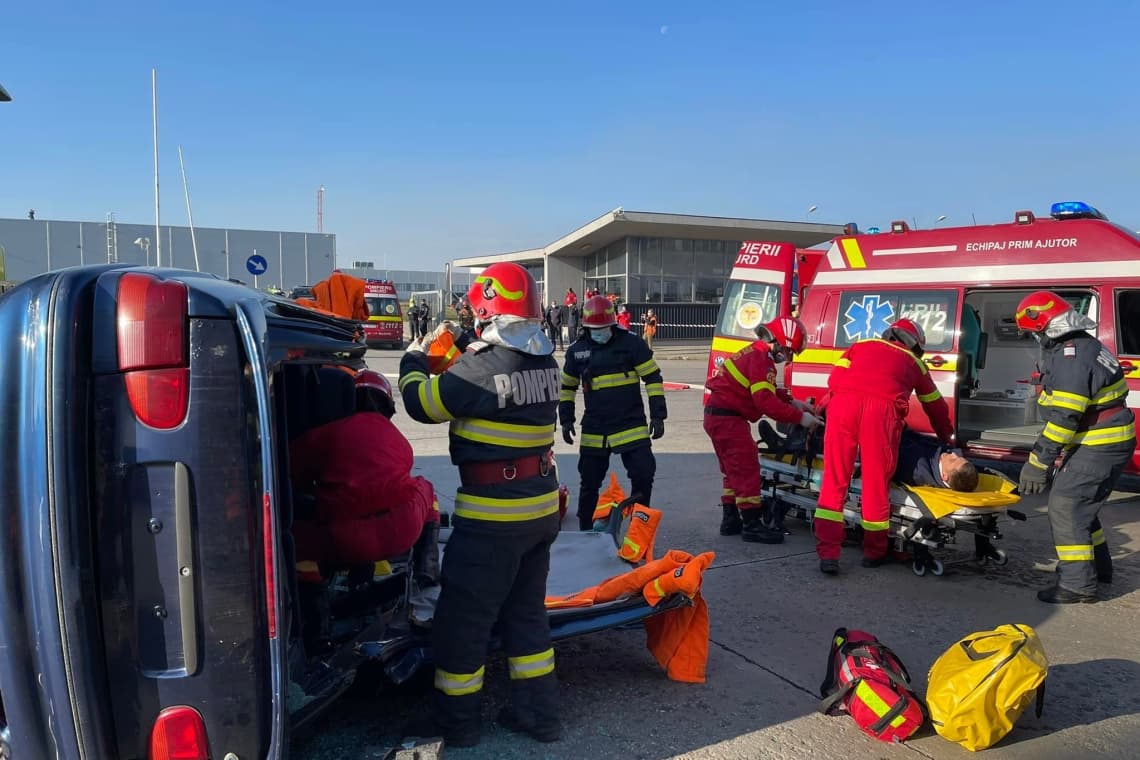 Exercițiu ISU Prahova în caz de accident major - explozie urmată de incendiu