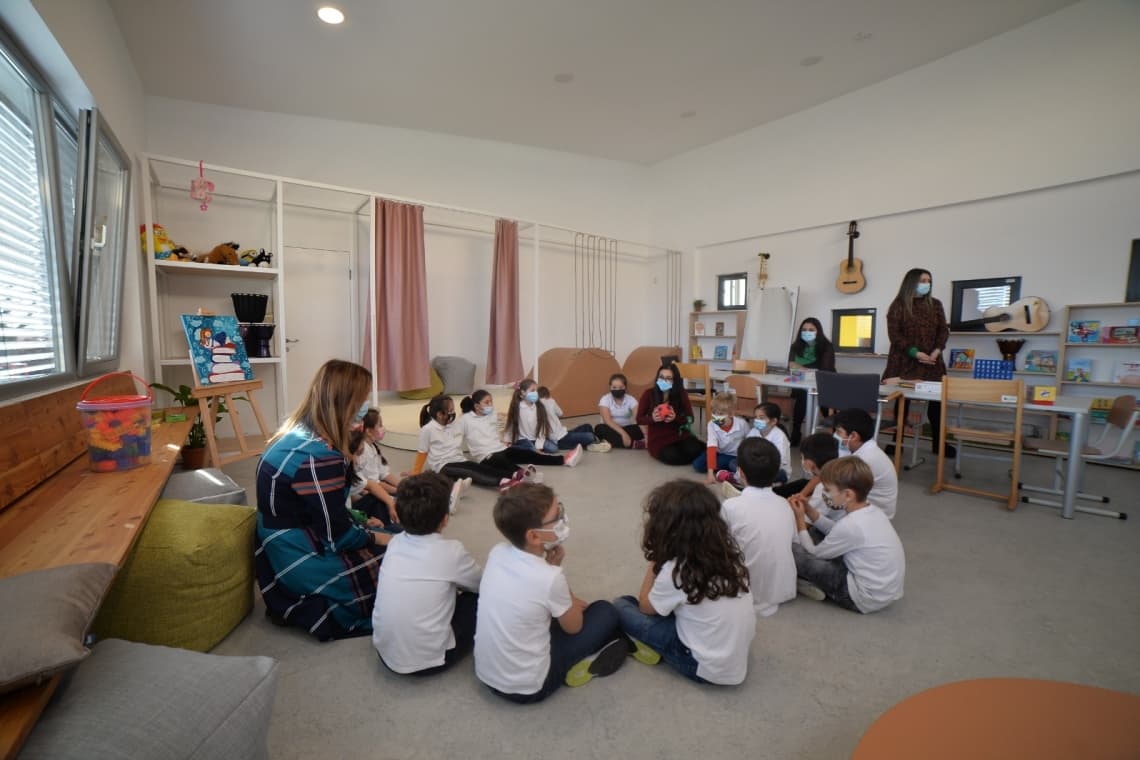 Clase de poveste pentru copiii proveniți din medii vulnerabile, la Școala Primară Concordia din Ploiești