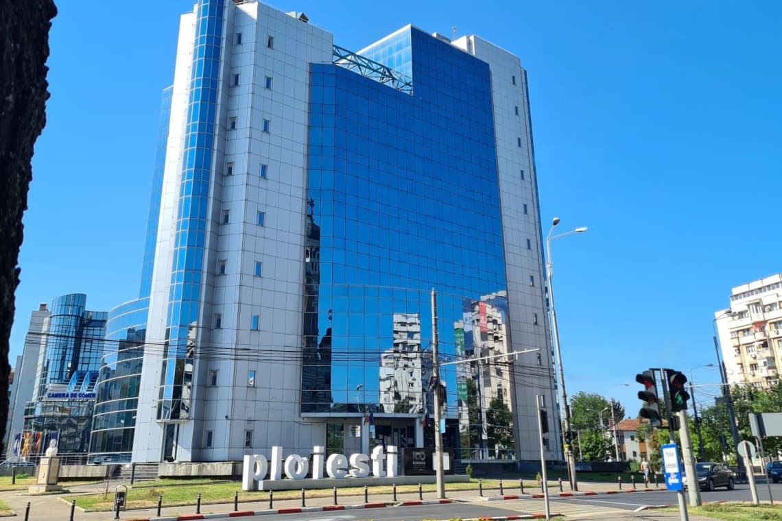 Vrei să te angajezi în Primăria Ploiești, pe un salariu bun? Ai ocazia să te înscrii la concurs!