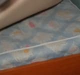 Mizerie, prize smulse din pereți, mâncare expirată. Asta au găsit inspectorii ANPC în unele spații de cazare de pe Valea Prahovei