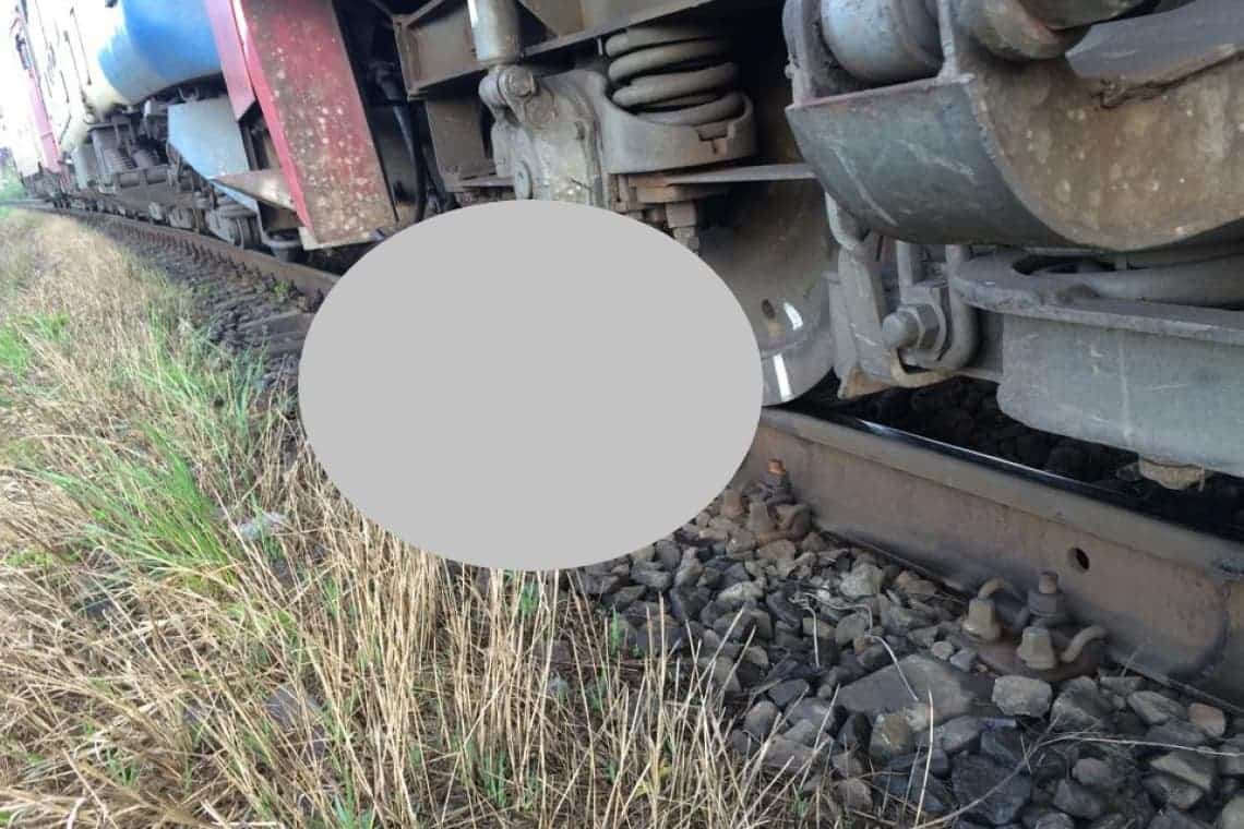 Un bărbat de 35 de ani a murit călcat de tren, la Bobolia