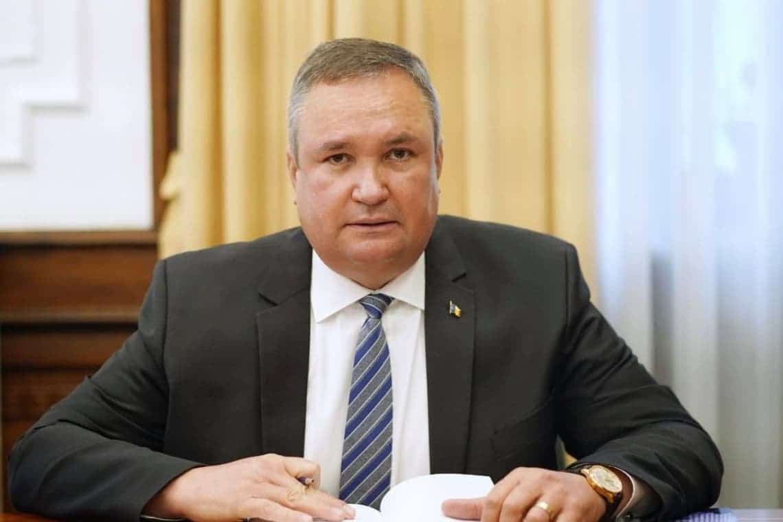 Ciucă i-a convocat la Guvern pe șefii ANAF, ANPC, Consiliul Concurenței și pe ministrul Economiei. Subiectul: prețurile carburanților