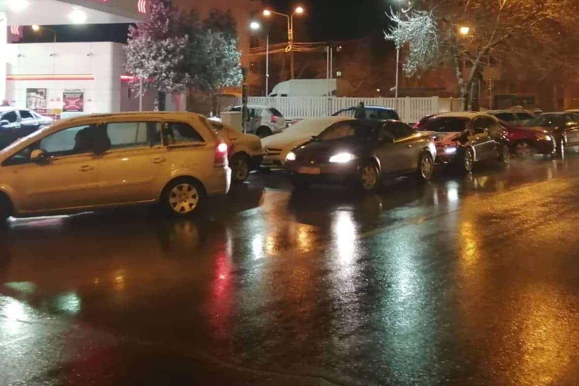 Ce amenzi au primit azi benzinăriile care au încălcat legea
