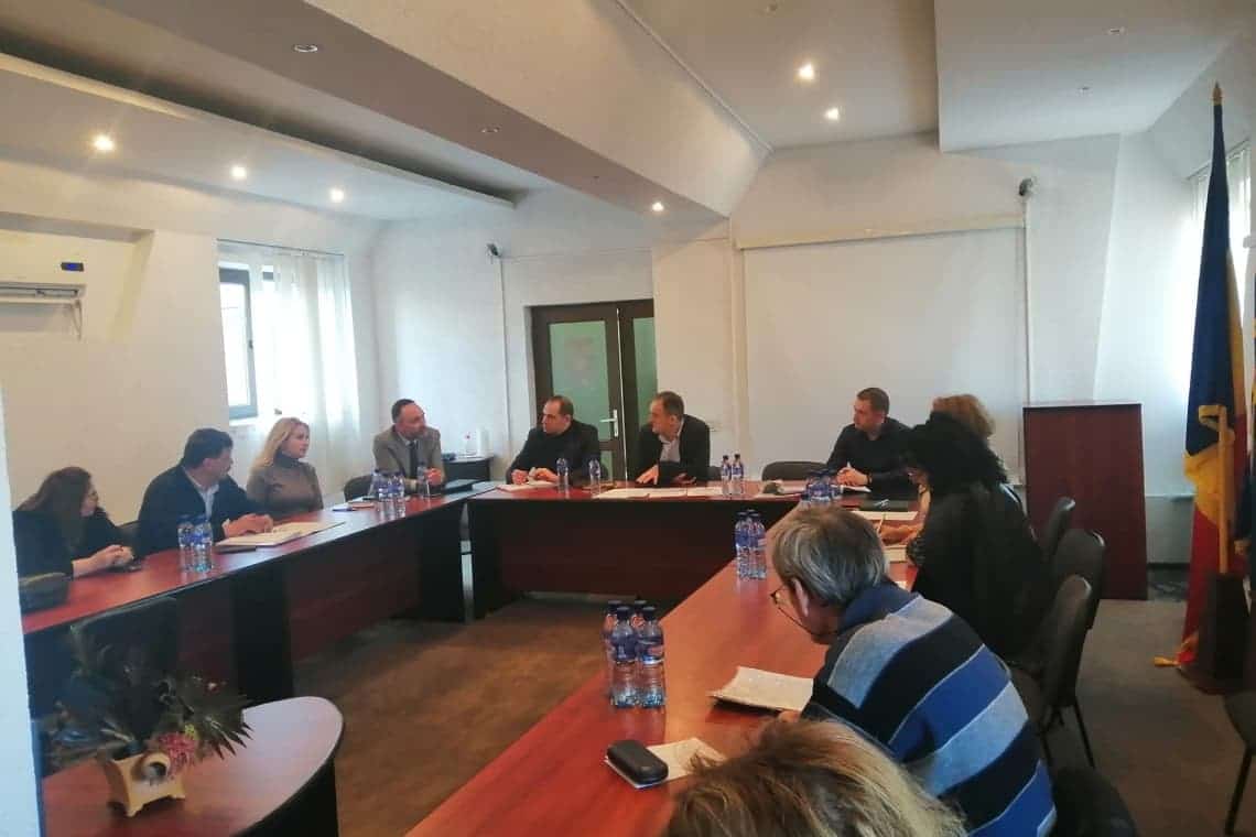 Întâlnire cu scântei între firma care se ocupă de exproprieri și primarii localităților de pe coridorul autostrăzii Dumbrava - Buzău