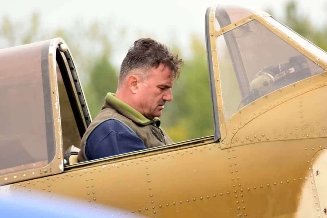 Pilotul avionului prăbușit la Strejnic era membru al echipei Iacării Acrobați! Dumnezeu să-l ierte! 