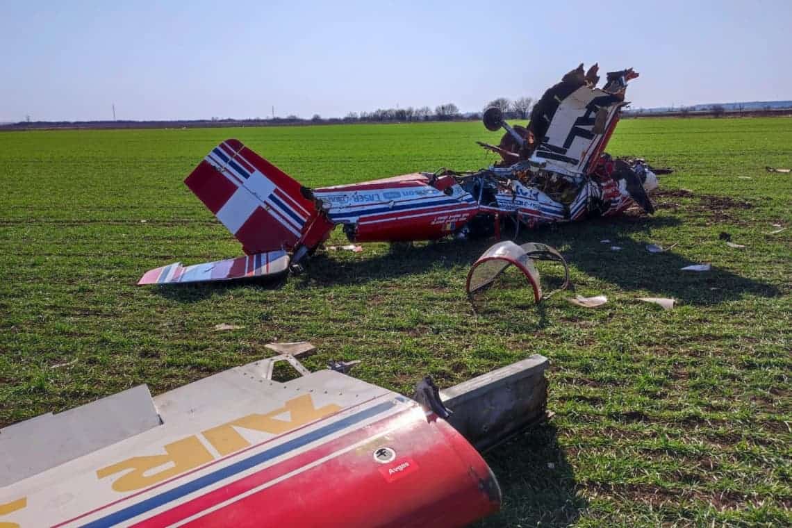 Cercetări după prăbușirea avionului de acrobație pilotat de Dan Ștefănescu