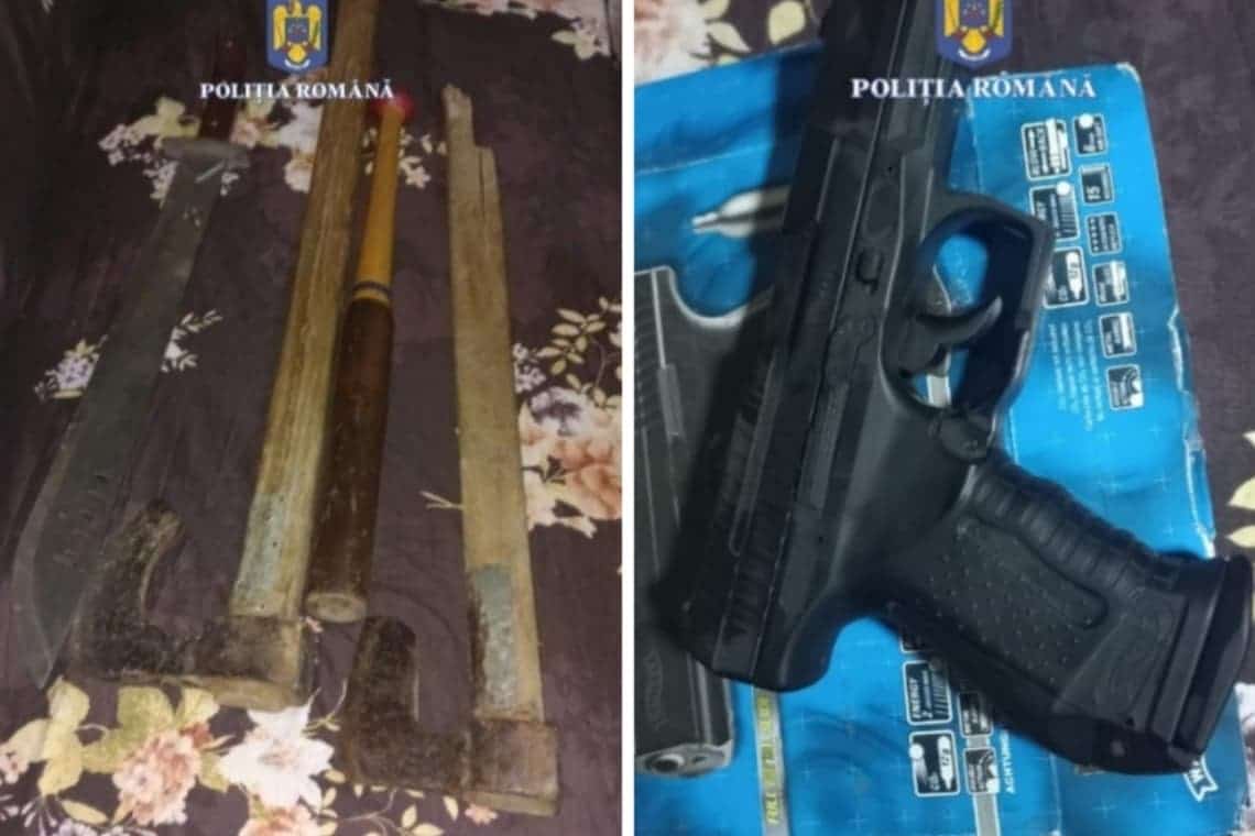 Topoare, săbii, pistoale - ridicate de polițiștii ploieșteni în urma unor percheziții făcute în Urlați 