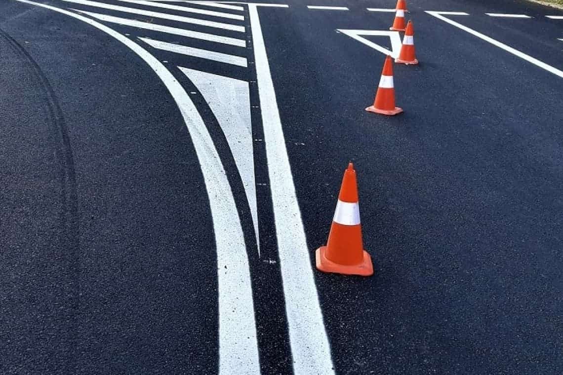 Contract de peste 950.000 de lei, valabil în acest an, pentru marcaje rutiere în Ploiești