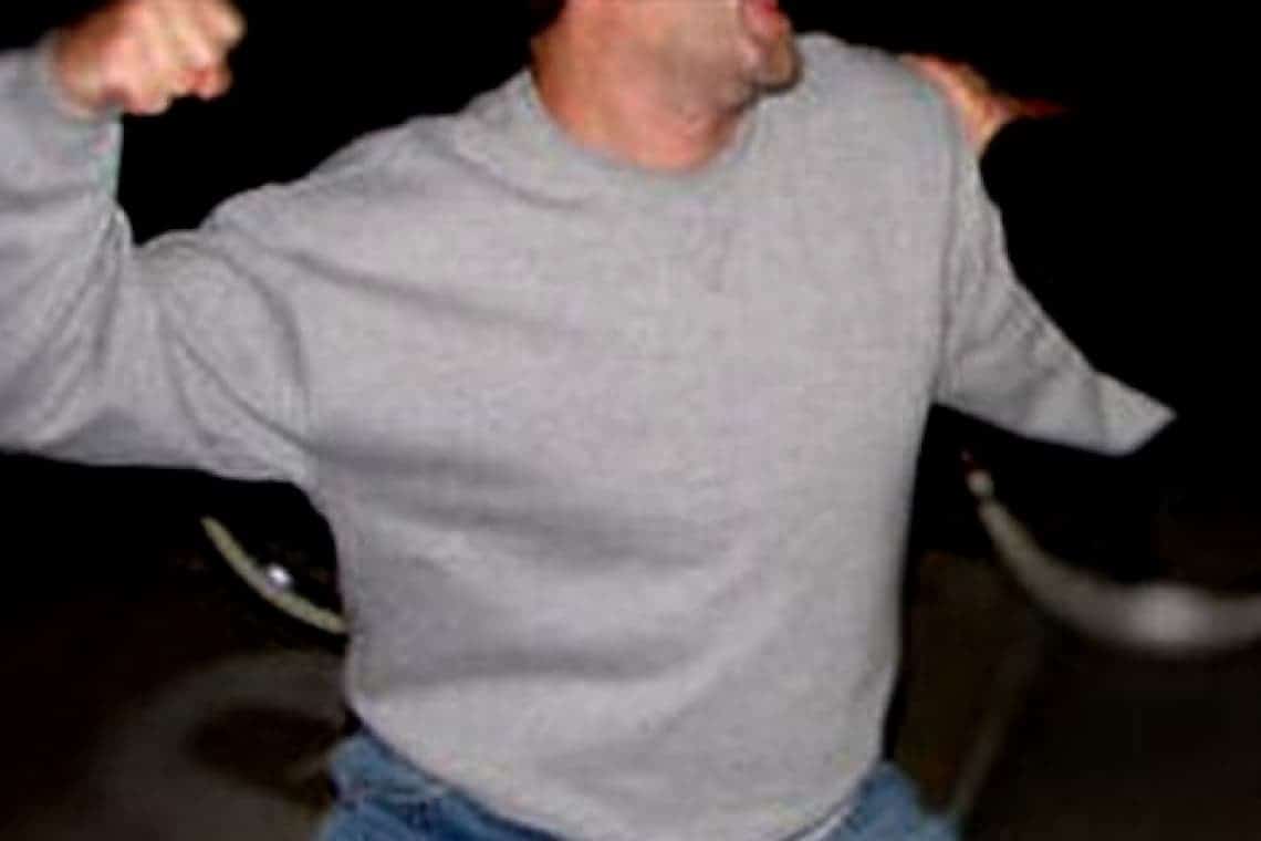 Bătaie în stradă, după un accident produs într-o intersecție din Ploiești