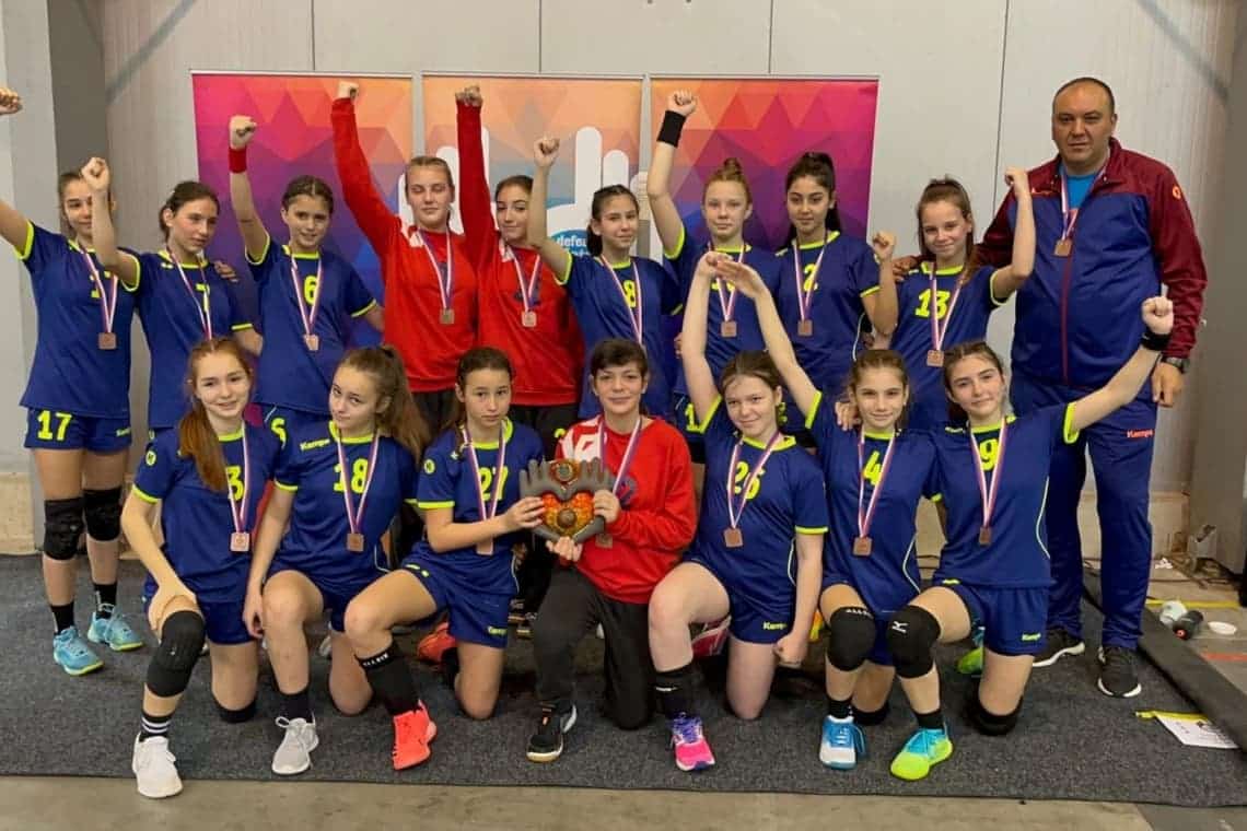 Echipa de handbal junioare 4 a CSM Ploiești, bronz la Campionatul European de Handbal de la Praga