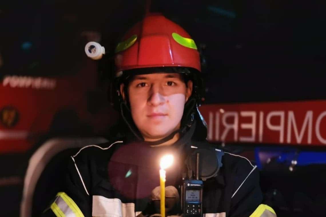 Pompierii, de veghe în noaptea de Înviere în zona bisericilor și a mănăstirilor din Prahova