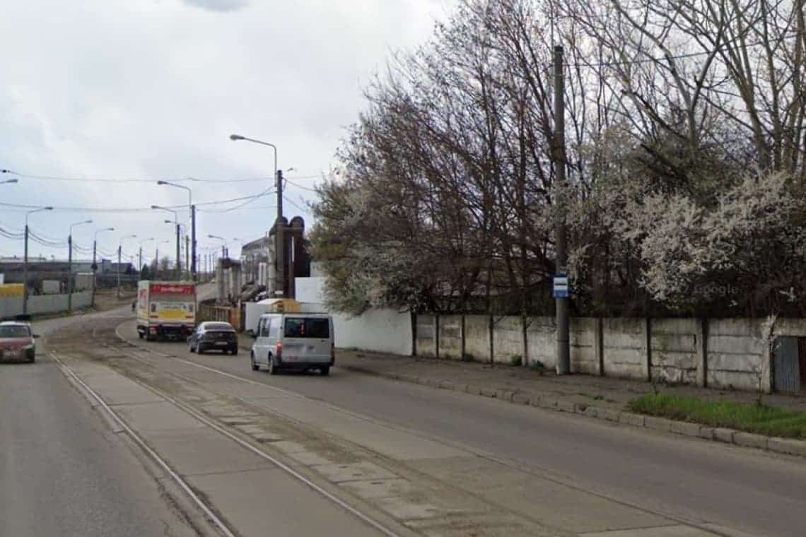 Începe repararea străzilor în Ploiești. Care este valoarea contractelor semnate de primarul Volosevici