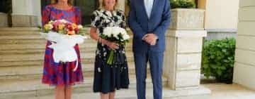 Cum s-au îmbrăcat Carmen Iohannis și Jill Biden la "întâmpinarea" de la Cotroceni. Care a fost ținuta adecvată momentului?