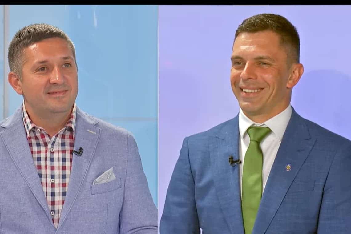 Un nou scandal în politica românească/ Ministrul Sportului, Eduard Novak, nu a recitat versurile imnului României, într-o emisiune TV