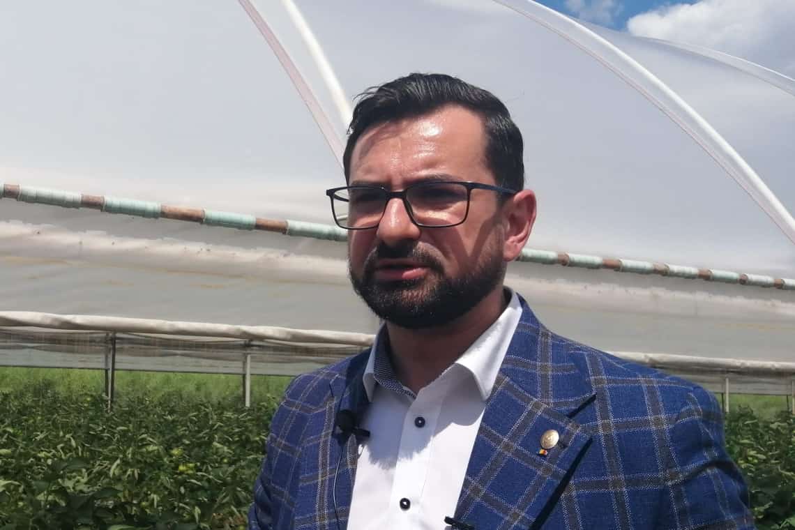 Ce îl leagă de Ploiești pe ministrul Agriculturii, Adrian Chesnoiu?