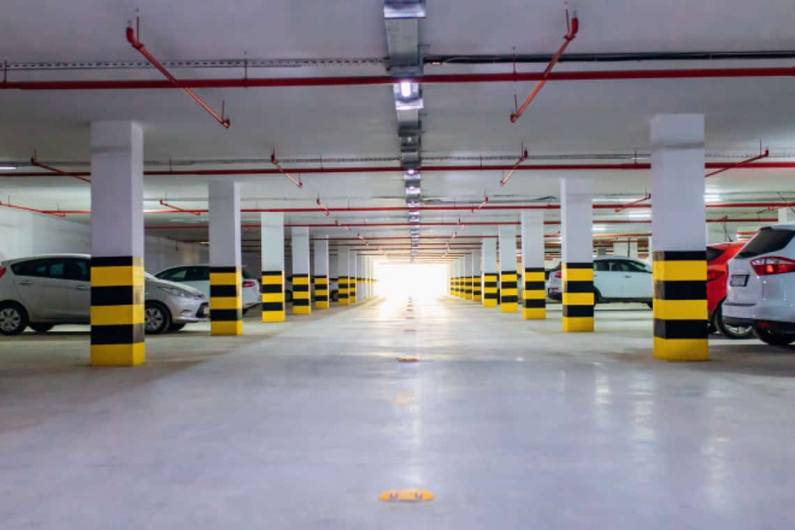 Parcări supraterane în cartierele Malu Roșu și Democrației. Cât de utile/utilizate vor fi?