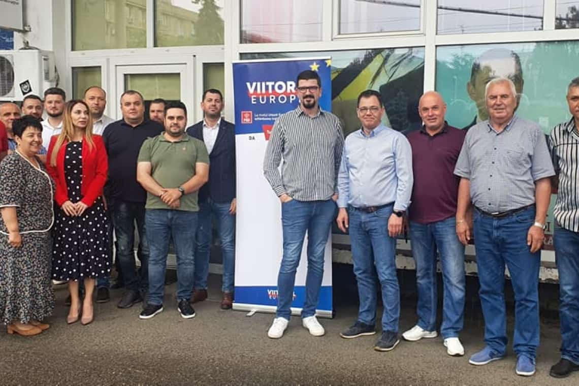 Este nevoie de schimbarea tratatelor europene? Consultare publică organizată de PSD Prahova și PES activists Prahova în Ploiești, Câmpina și Slănic