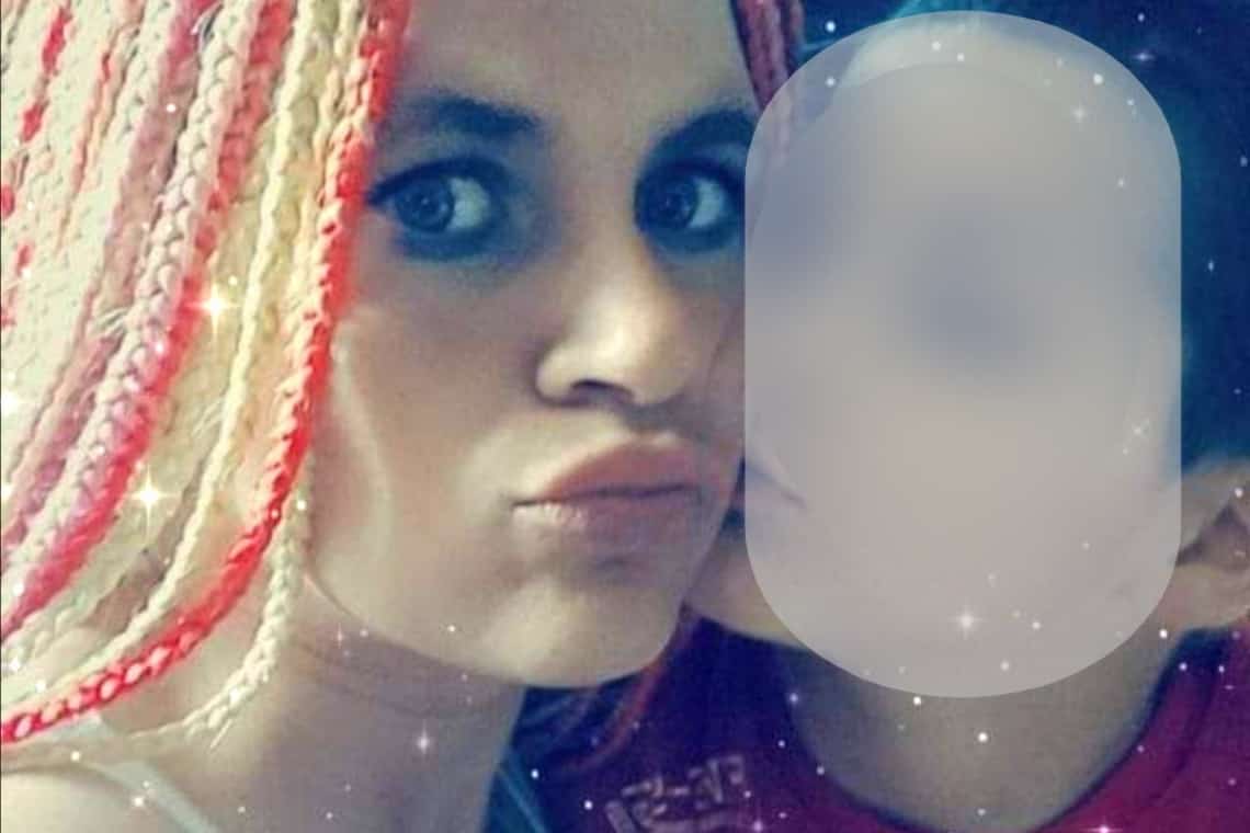 Mama gemenilor care au murit după ce au căzut de la etajul 10, obligată de instanță la tratament medical