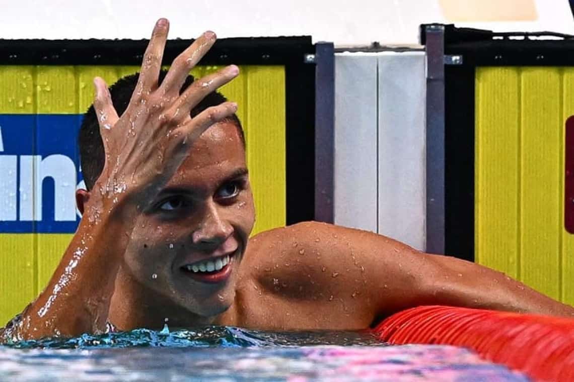 David Popovici, REGELE înotului mondial! AUR și la 100 de metri liber!