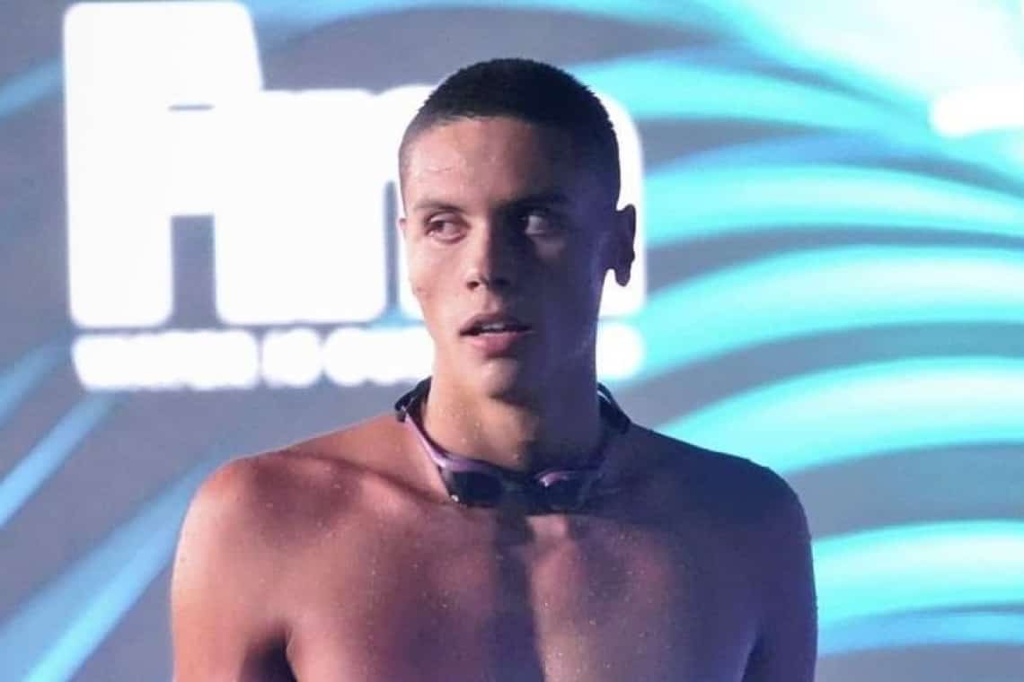 La 19:22, românul David Popovici înoată din nou pentru AUR!