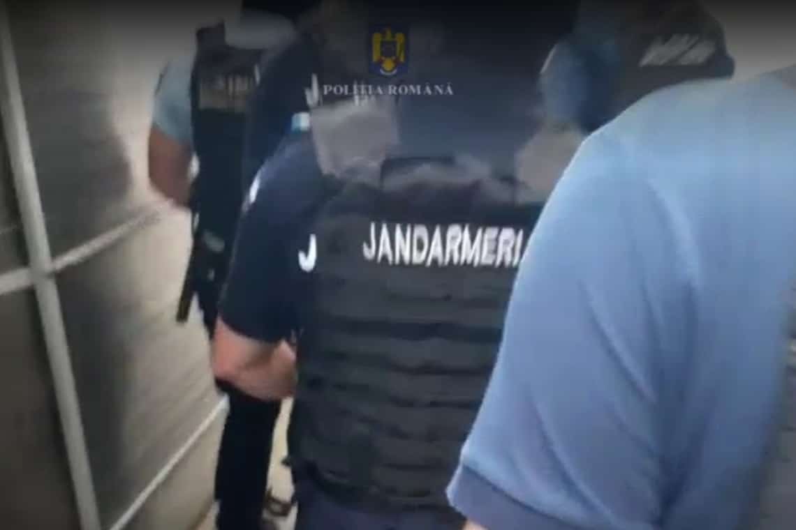 Percheziții în Ploiești, la suspecți de furtul unei mașini