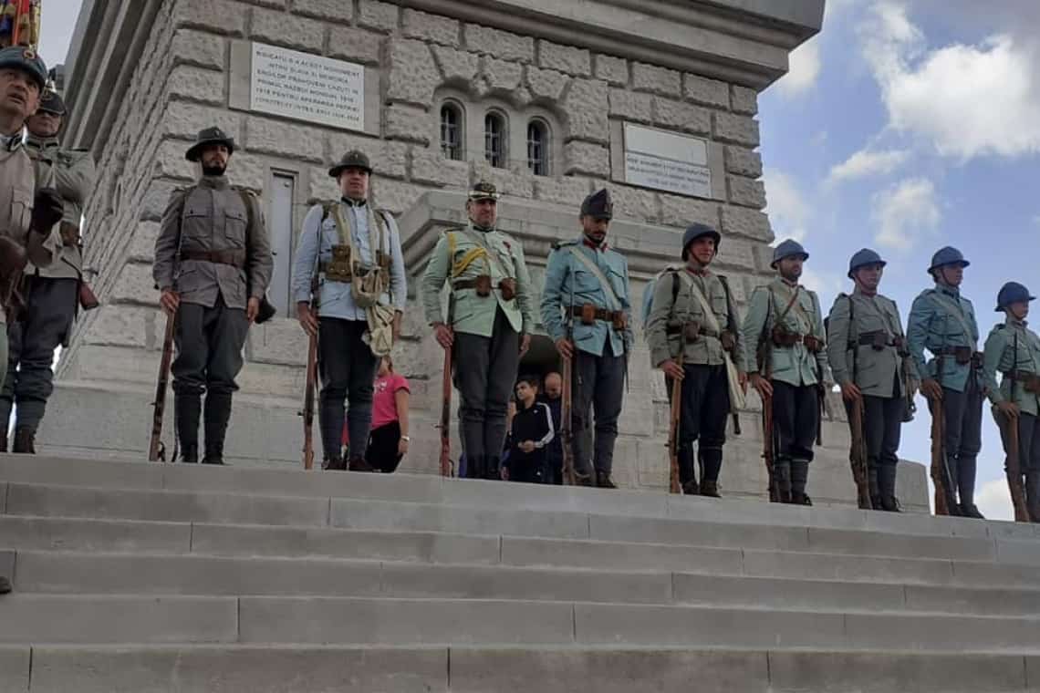 Marș spre Crucea de pe Caraiman, în memoria eroilor din Primul Război Mondial